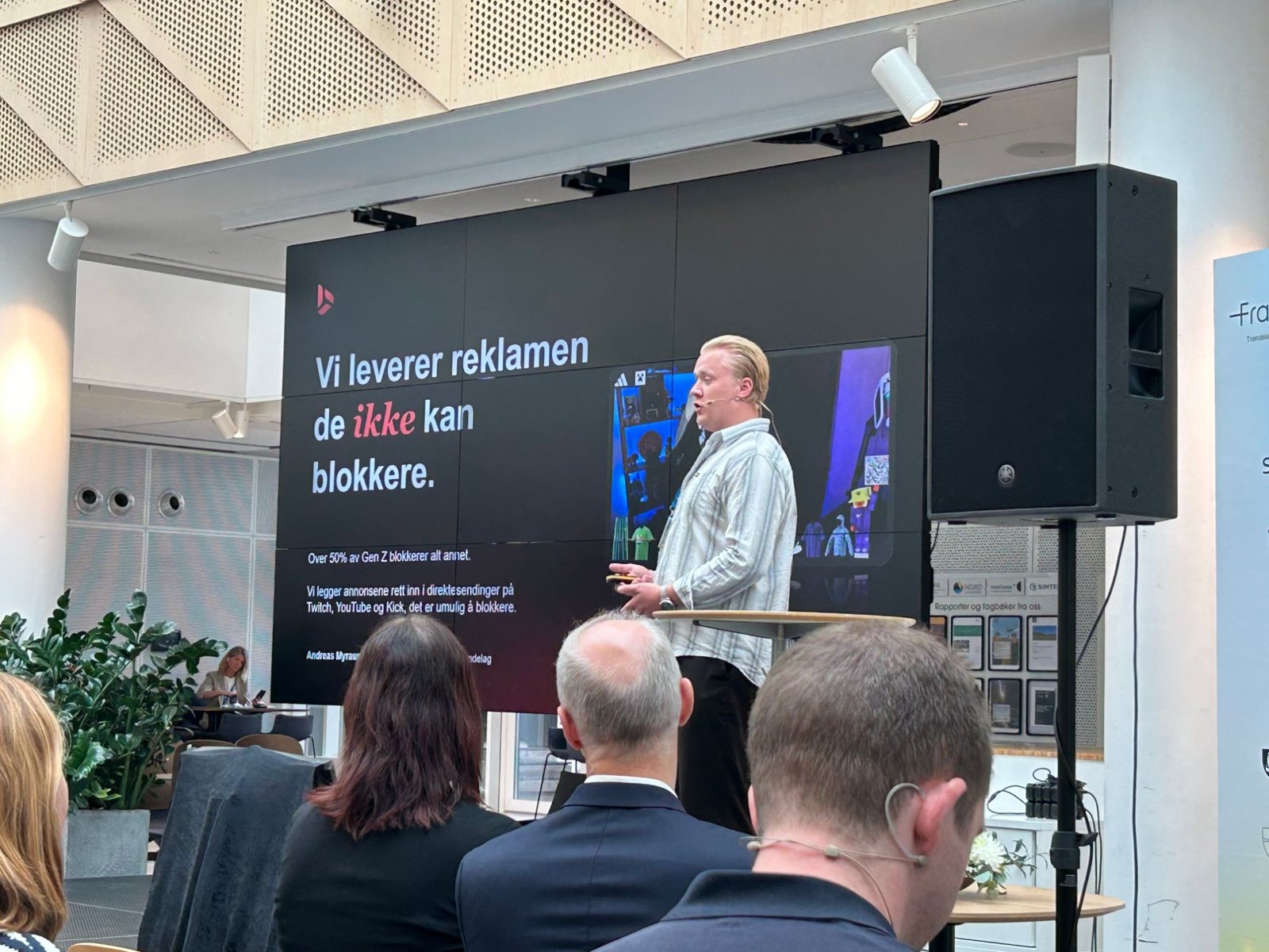 Andreas presenting the slide: Vi leverer reklamen de ikke kan blokkere
